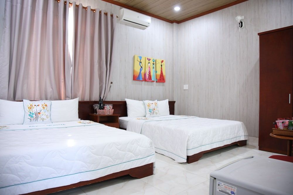 An Binh Tai Hotel Quadruple Room 7
