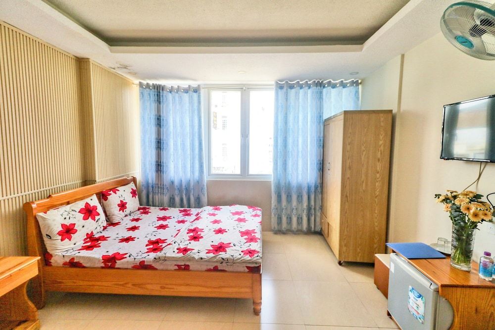 undefined Hoang Nguyen Hotel 9