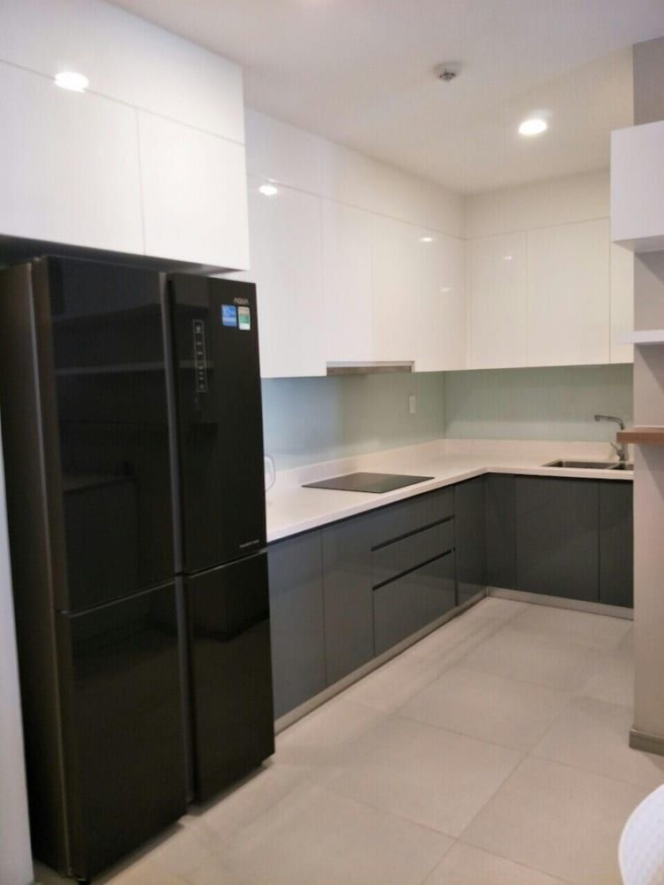 The GoldView Luxury Apartment Deluxe Apartment, 2 Bedrooms, Pool Access, City View 24