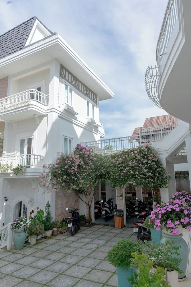 undefined Dalat De Charme Village 8