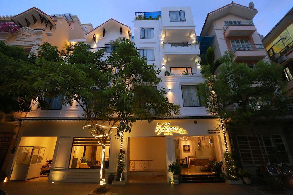 undefined Vyhouse Hanoi Hotel