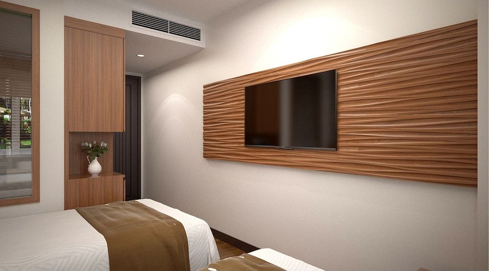 undefined Lang Chai Ha Long Bay Hotel 2