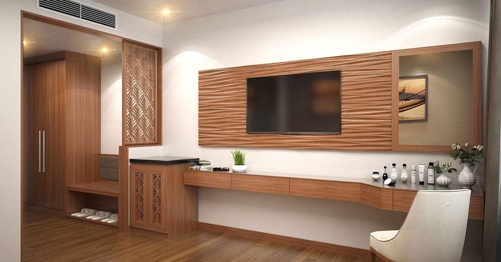 undefined Lang Chai Ha Long Bay Hotel 3