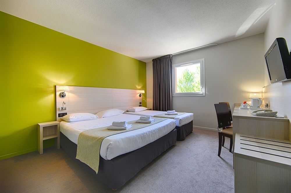Comfort Triple Room