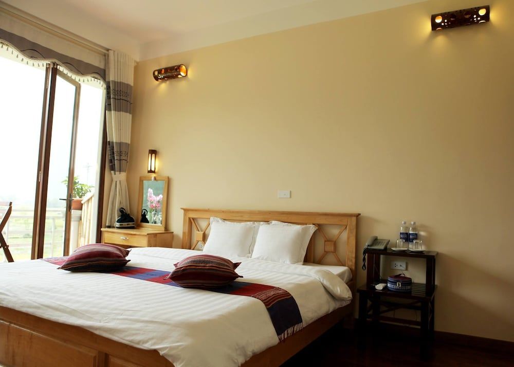 Mai Chau Valley View Hotel Deluxe Double Room 3