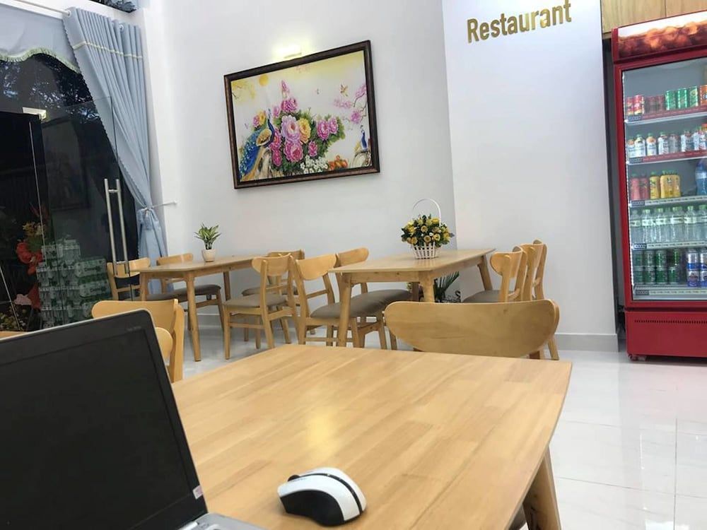 undefined Winston Hotel 9