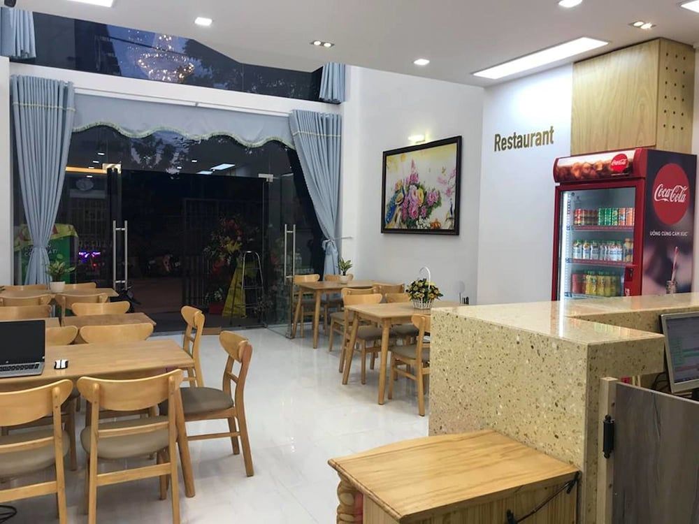 undefined Winston Hotel 10