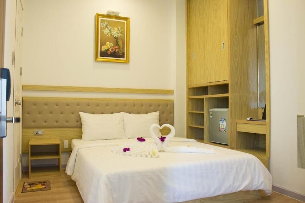 undefined Winston Hotel