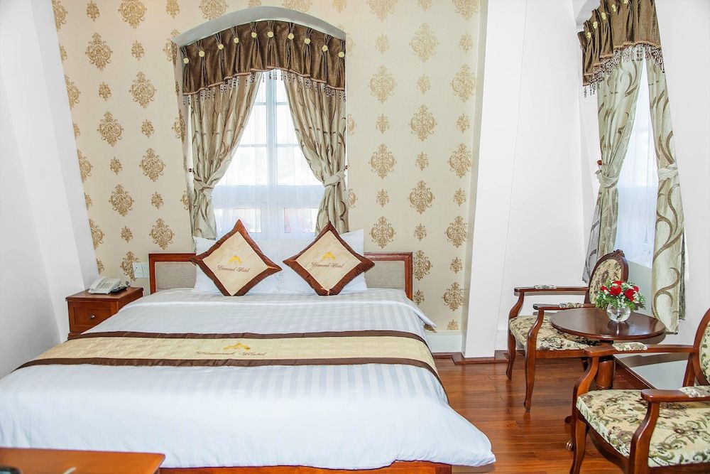 undefined Diamond Hotel 2