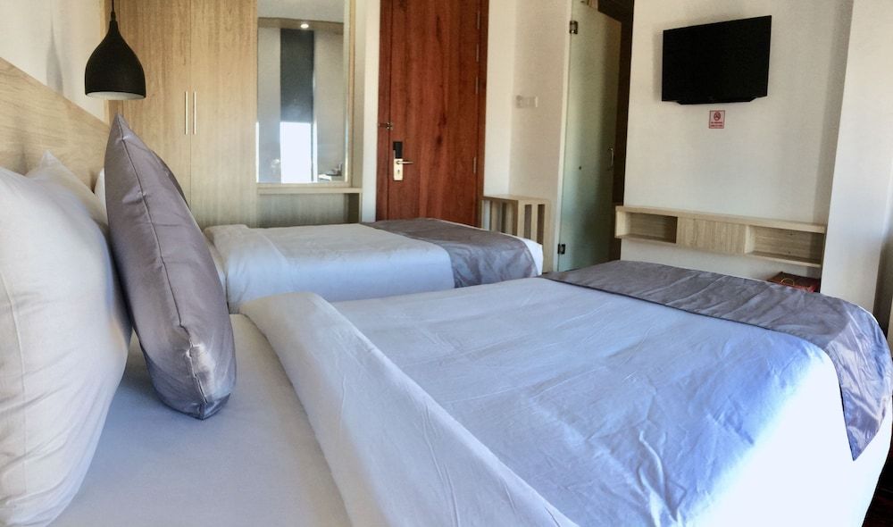 Superior Room, 2 Twin Beds, Non Smoking, City View