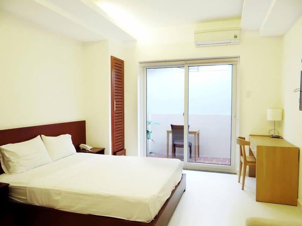 undefined Edenpark Apartment & Hotel Service 7