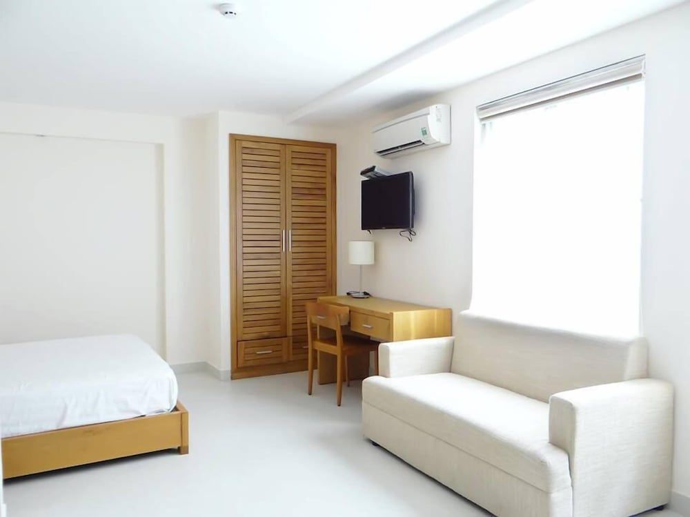 undefined Edenpark Apartment & Hotel Service 10