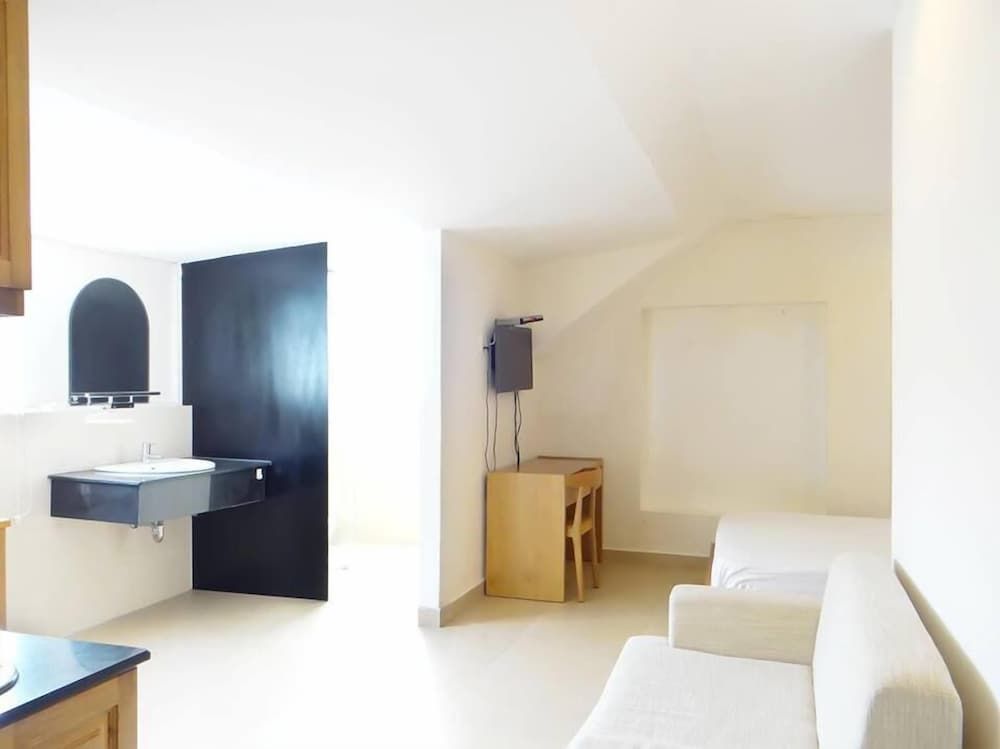 Edenpark Apartment & Hotel Service Double Room 5