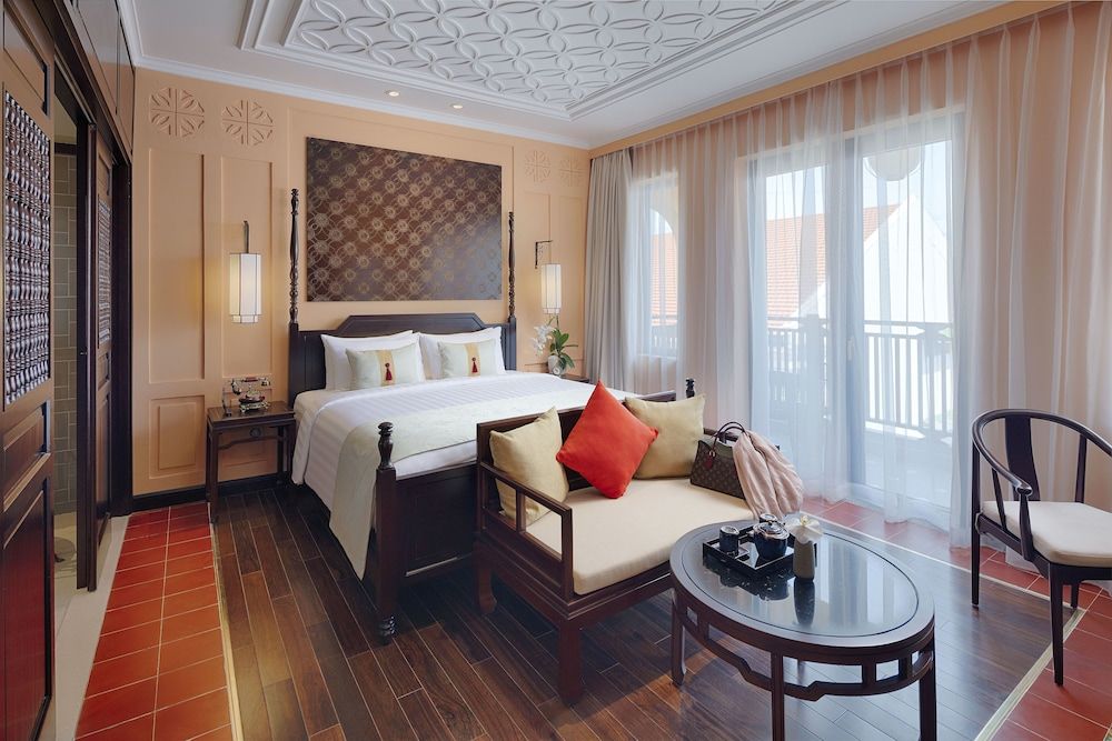 undefined Little Riverside. A Luxury Hotel & Spa 3