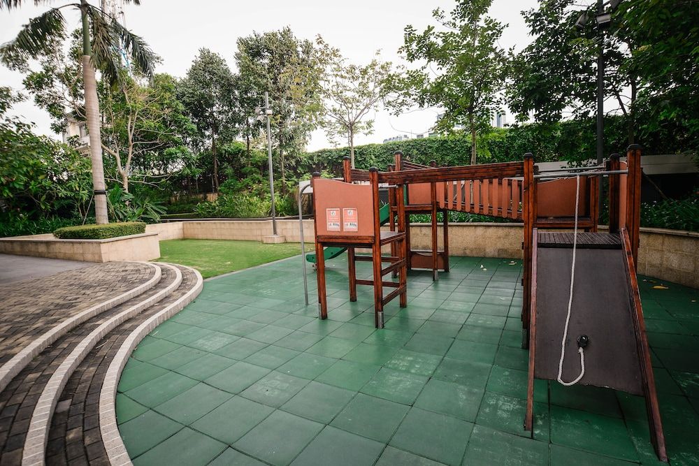 undefined Saigon City View Apartment & Pool 5