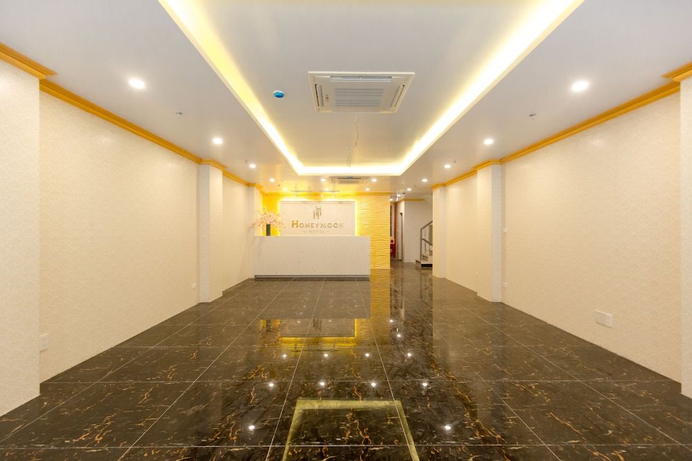 undefined Honeymoon Hotel & Apartment 2