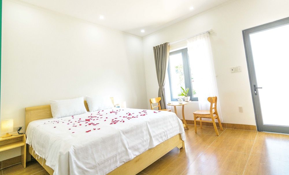 Deluxe King Room, Terrace