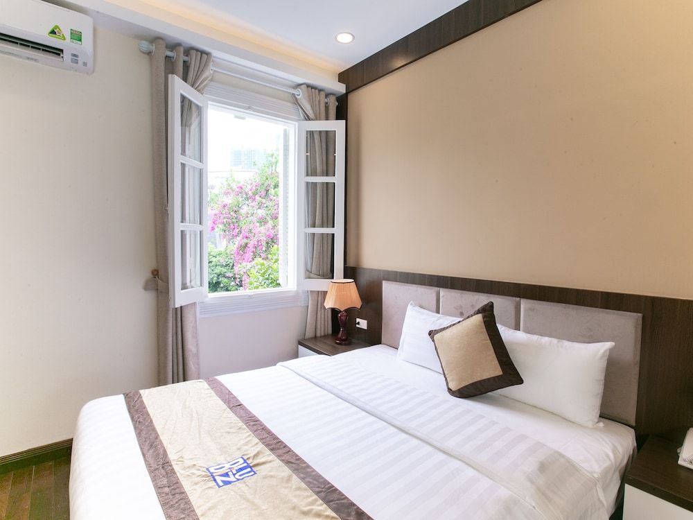 Blubiz Hotel My Dinh Song Da Deluxe Room 4