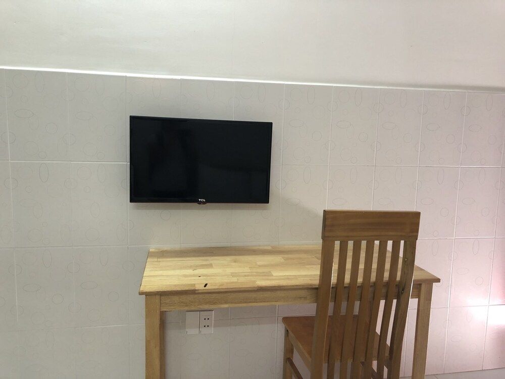 undefined Saigon River Hotel 9