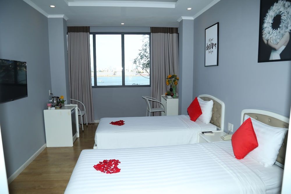 undefined KaKa Hotel Han River 5