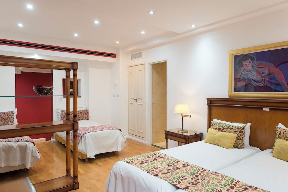 Standard Quadruple Room