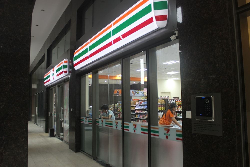 undefined The Tresor 3