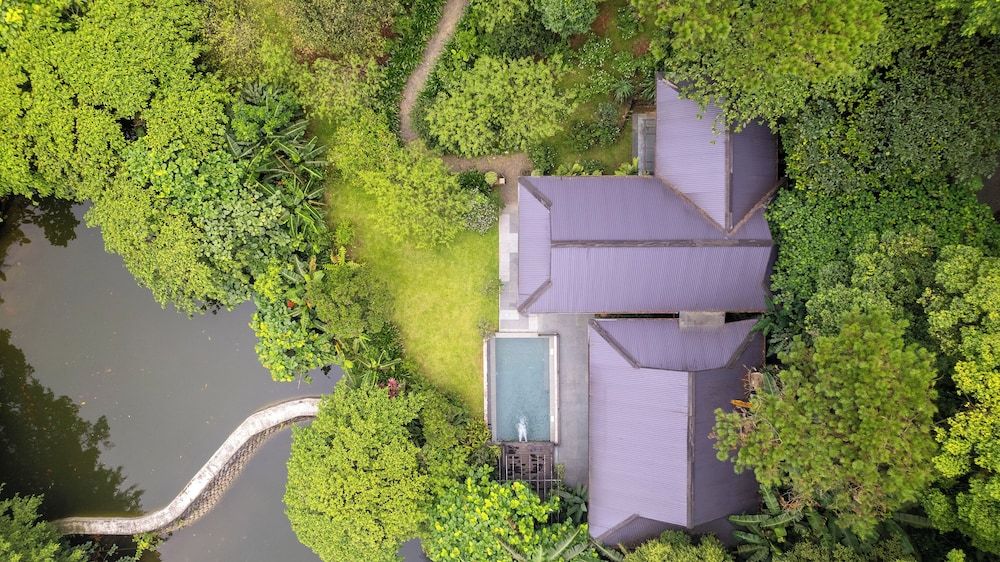 5 Bedroom Pool Villa