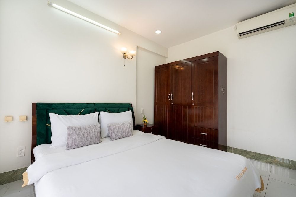 undefined Diamond Suite Scenic Valley 2