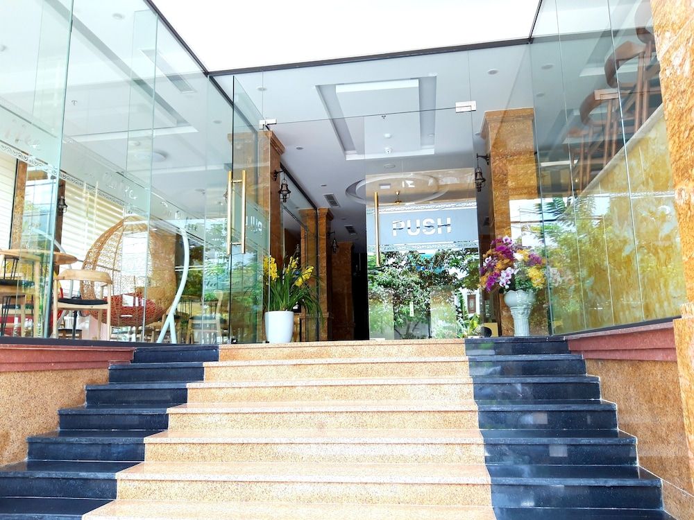 undefined An Thuyen Hotel 9