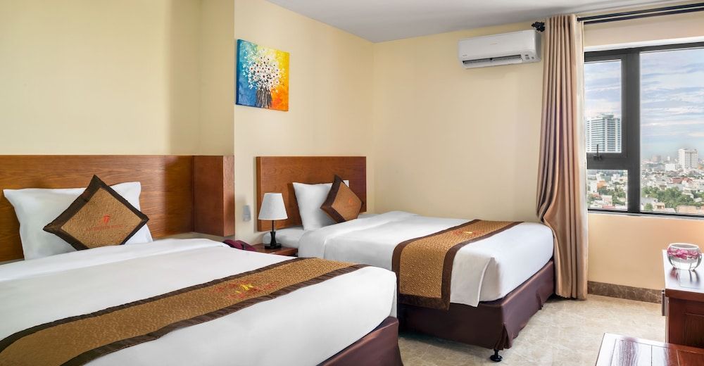 undefined An Thuyen Hotel 4