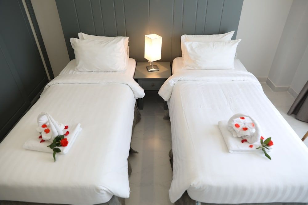 undefined Fide Hotel 6