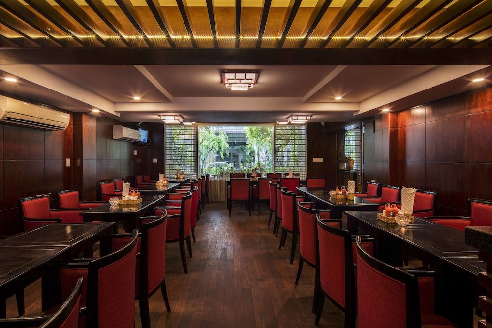 undefined Vien Dong Hotel 7 Phu My Hung 2