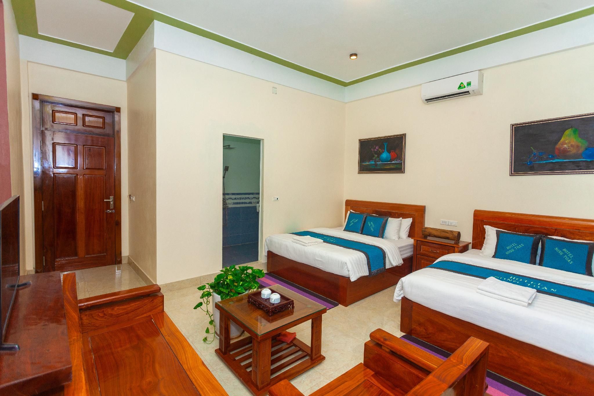 Deluxe Family Room for 4 People