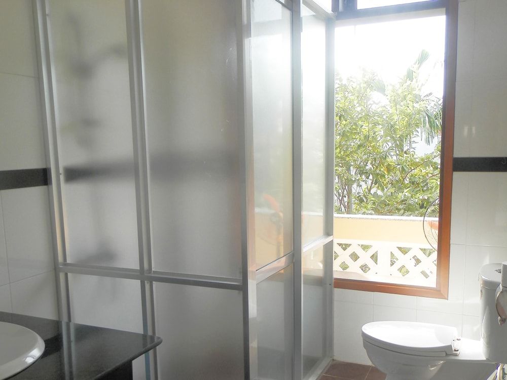 Chat Inn Homestay Double Room 4