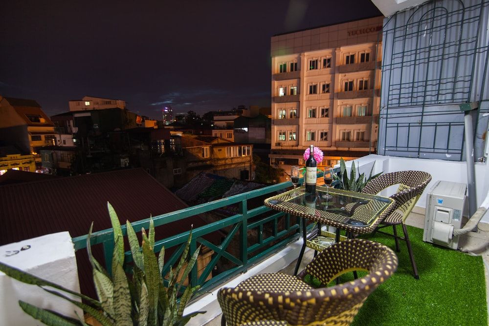 undefined Hanoi Elpis Hotel 9