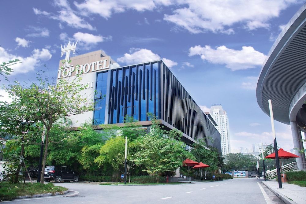 undefined Top Hotel 5