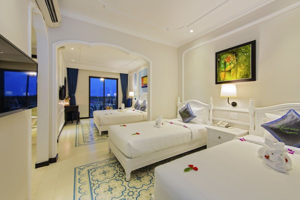 undefined Hoi An Rosemary Boutique Hotel & Spa 4