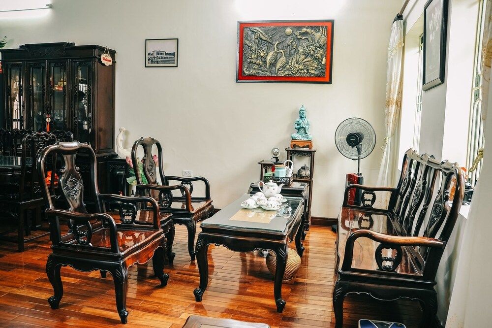 undefined Hanoian Style 8