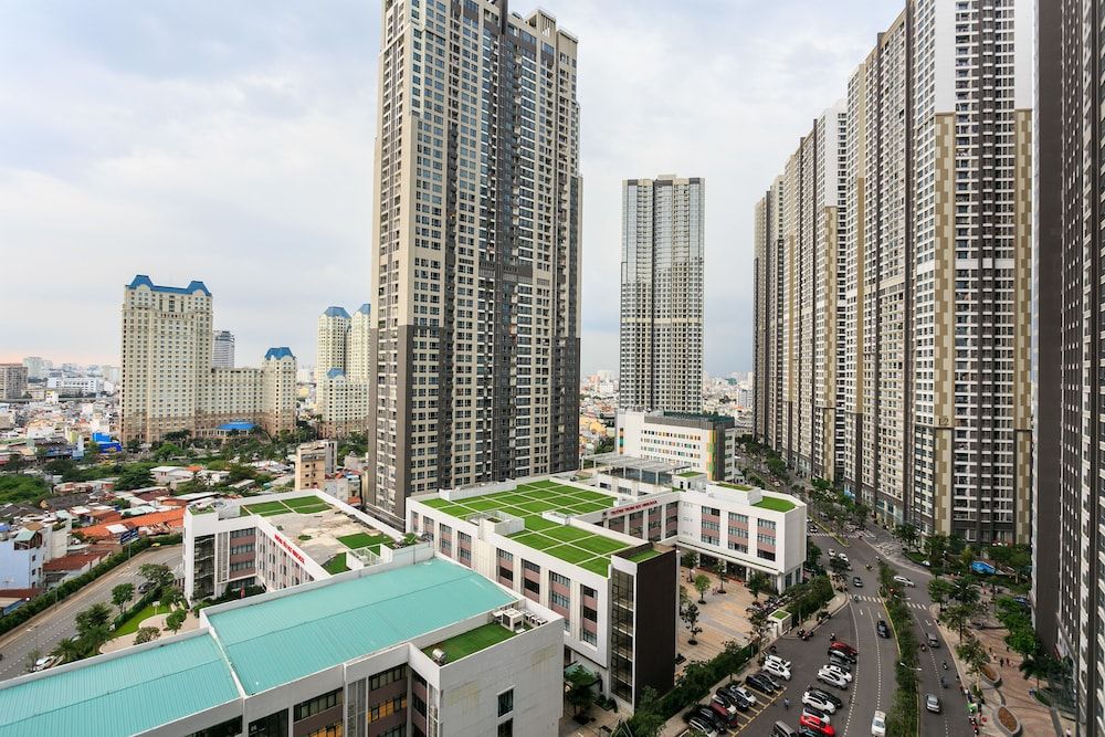 undefined Sunflower Luxury Apartment 7