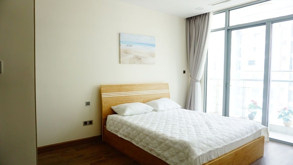 undefined Sunflower Luxury Apartment