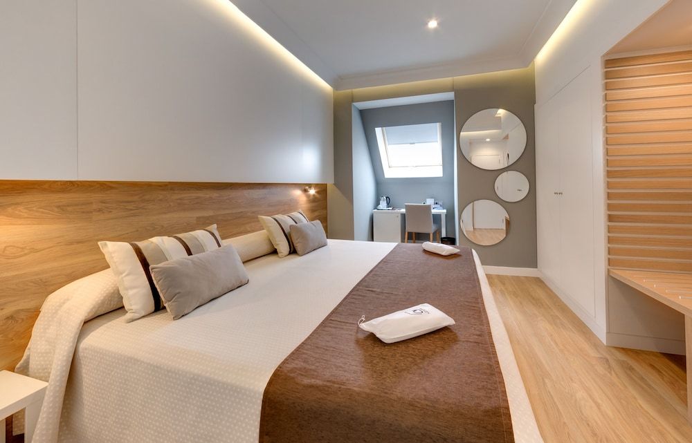 Hotel Monte Carmelo Standard Double Room 4