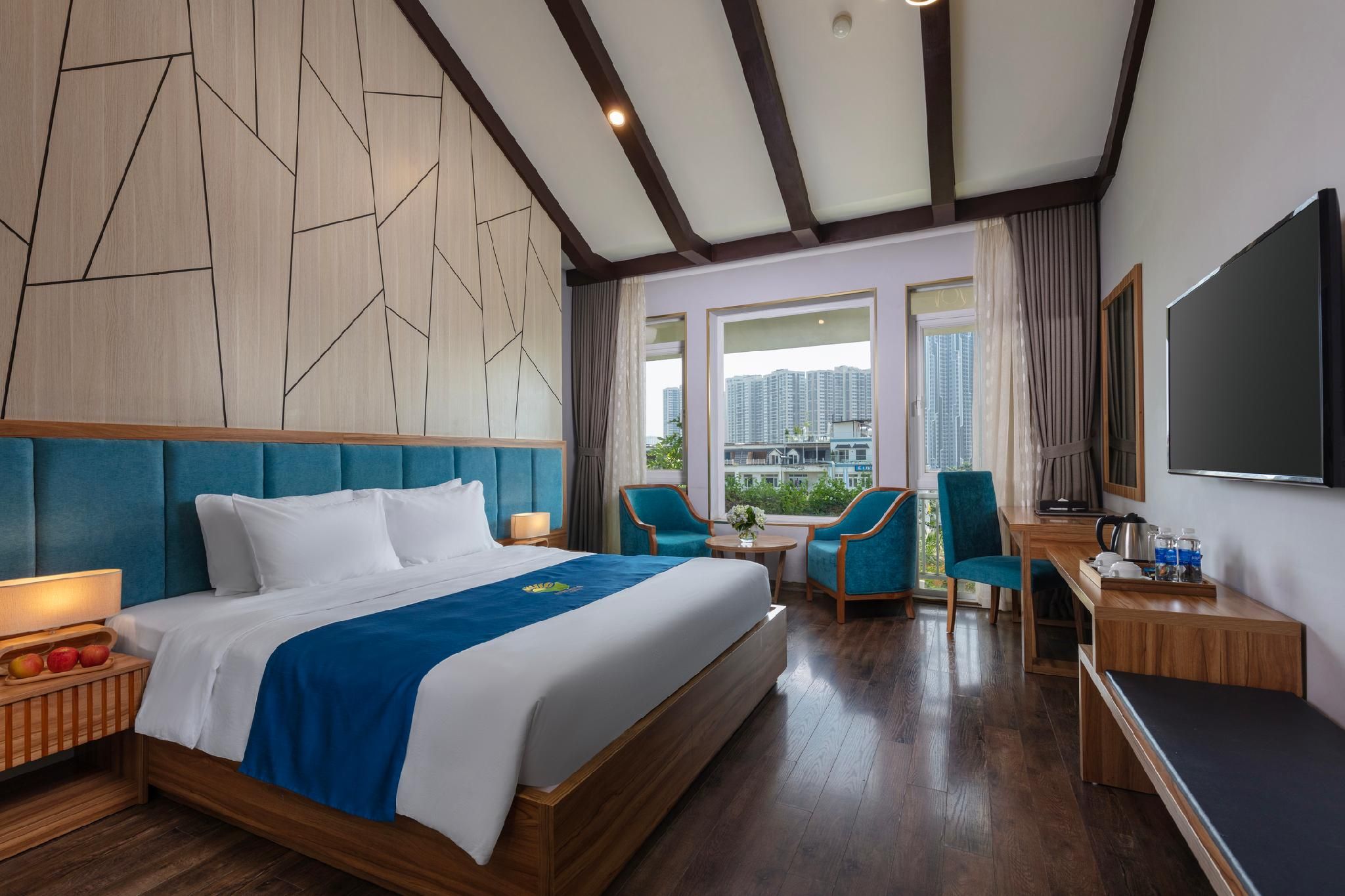 undefined Oriana Hotel 3