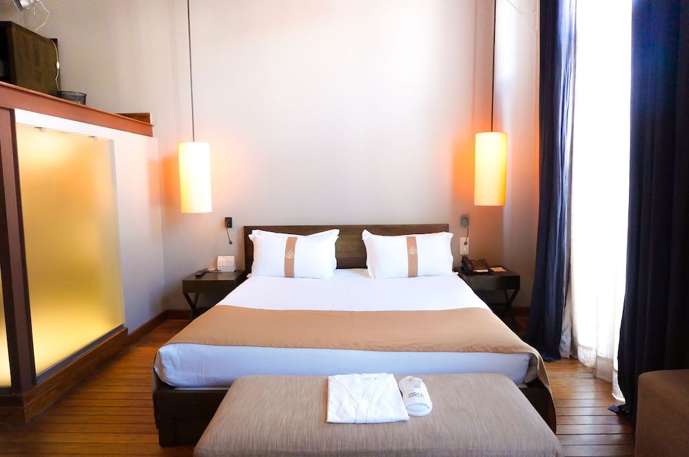 Le Louvre Hôtel & Spa Suite 4