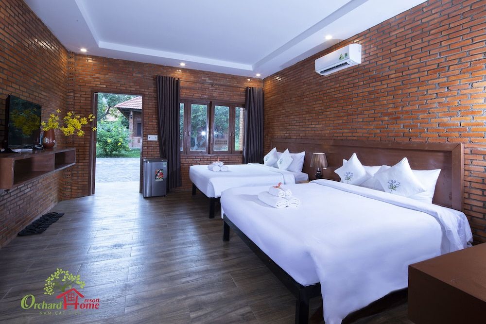 Orchard Home Resort Nam Cat Tien Deluxe Twin Room 4