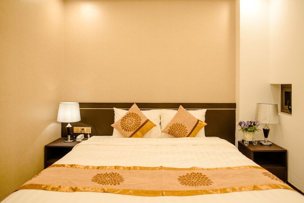 Hanami Hotel Danang Standard King Room 2