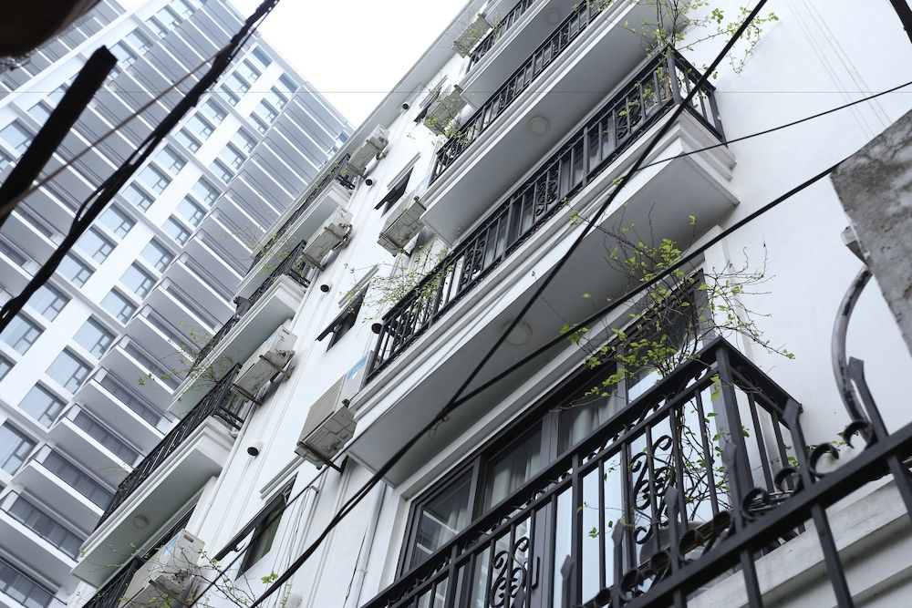 undefined NYT Home Tay Ho No.2 4