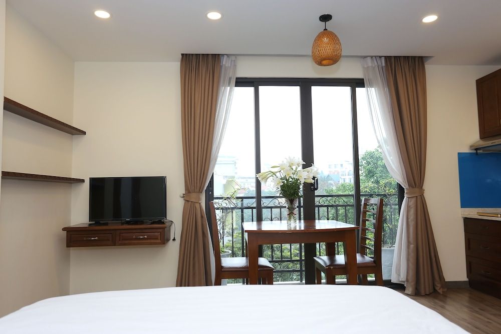 undefined NYT Home Tay Ho No.2 8