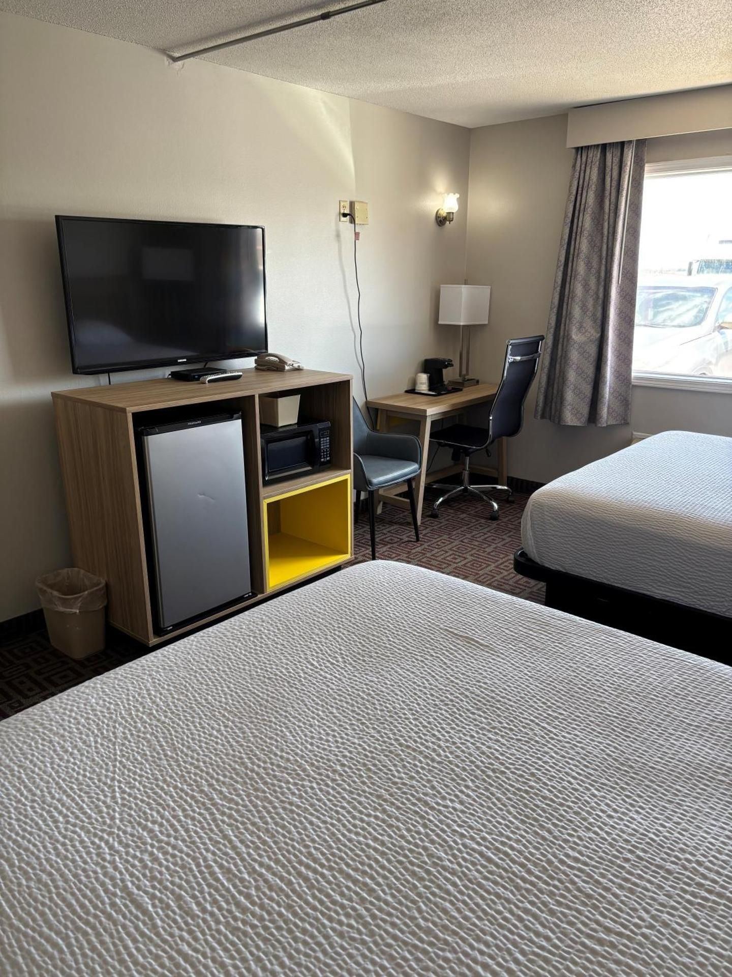 2 King Beds Non-Smoking