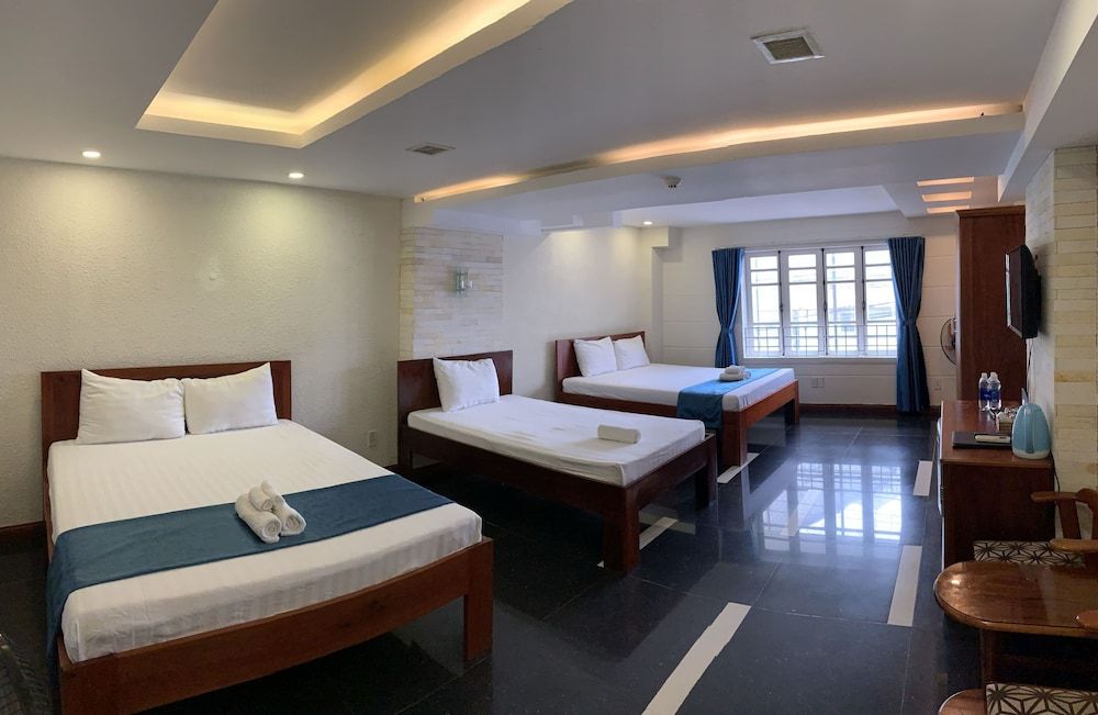 undefined Whale Hotel 3