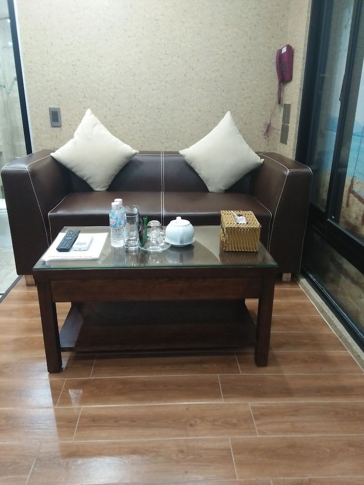 R&G Suite Standard Double Room 6